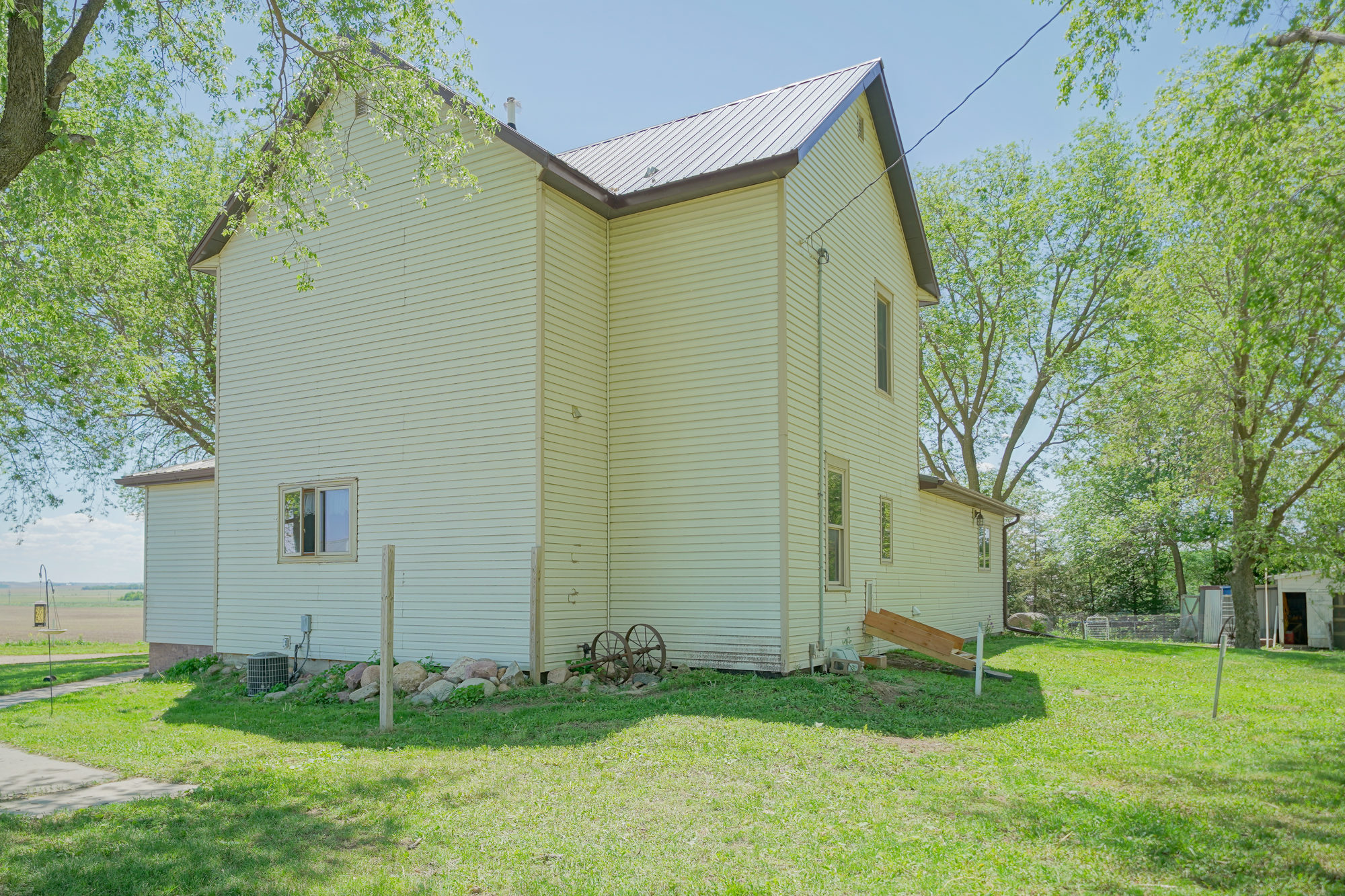 56067-893nd-Road-Fordyce-21_result
