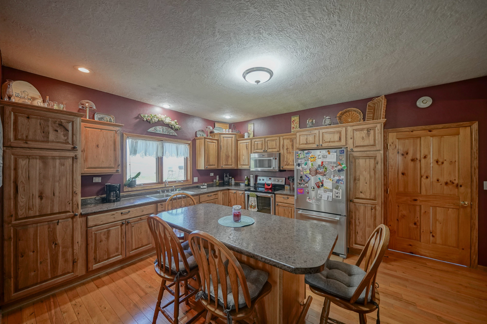 56067-893nd-Road-Fordyce-59_result
